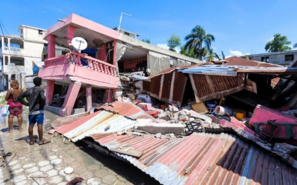 Στους 724 οι νεκροί στην Αϊτή