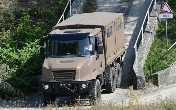 Έφτασε στον Λίβανο η δωρεά στρατιωτικού υλικού από την Ελλάδα