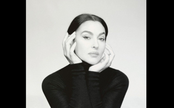 Στην Ελλάδα βρίσκεται η Μόνικα Μπελούτσι (βίντεο)