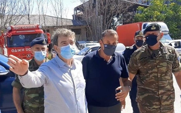 Στον Έβρο Παναγιωτόπουλος και Χρυσοχοΐδης: "Τα σύνορά μας θα πραμείνουν ασφαλή και απαραβίαστα"
