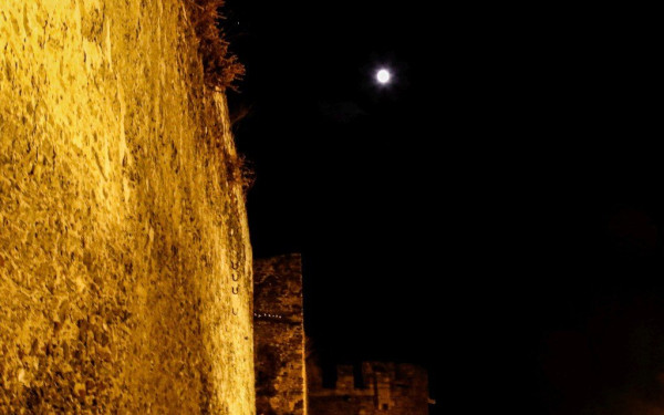 Πώς να φωτογραφίσετε την «μπλε υπερπανσέληνο» με smartphone