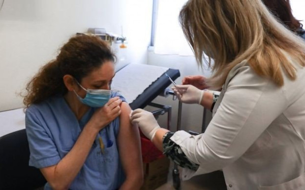 Γκάγκα: Είναι πολύ σημαντικό να ανοσοποιηθούμε όλοι το φθινόπωρο 