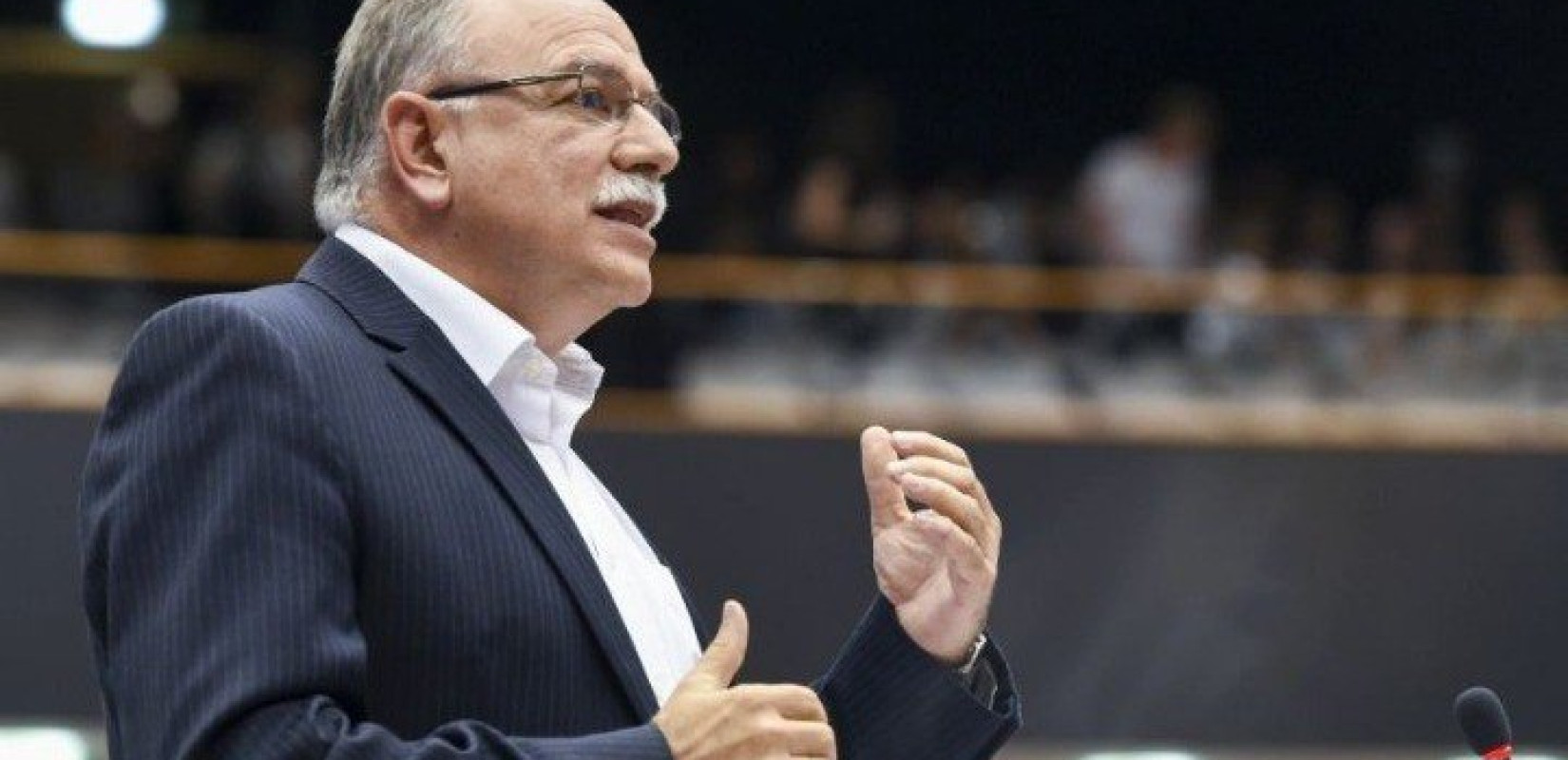 Για «ραγδαία υποβάθμιση του κράτους δικαίου» στην Ελλάδα κατηγόρησαν τον πρωθυπουργό Δ. Παπαδημούλης και Κ. Αρβανίτης 