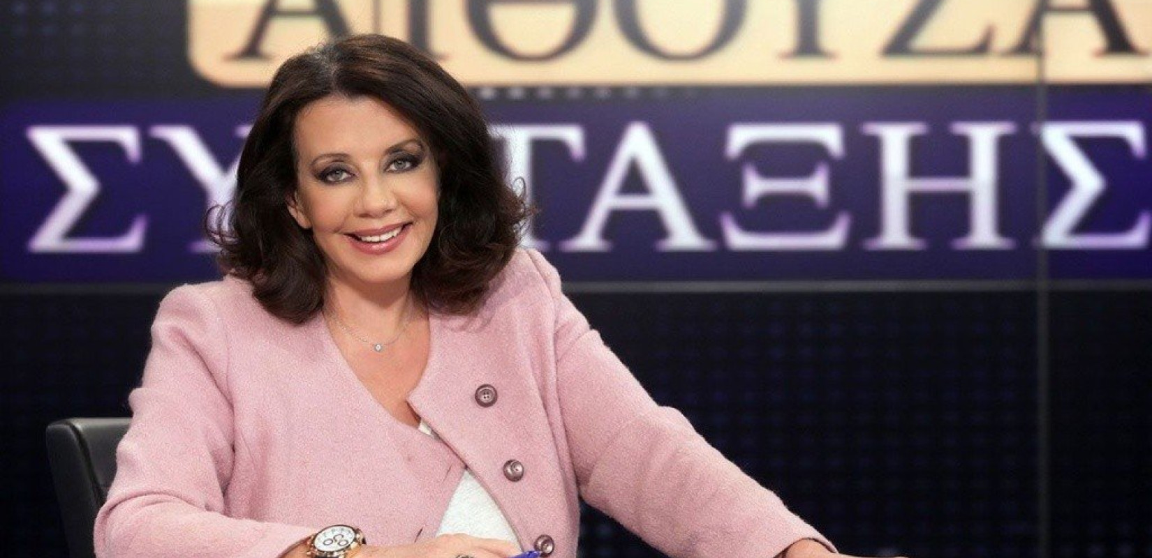 Με μηνύσεις απειλούν την Κ. Ακριβοπούλου οι μητροπολίτες Μεσσηνίας και Πειραιώς
