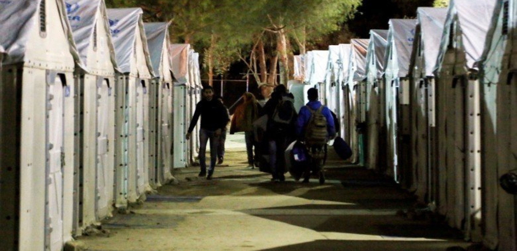 Δύο άτομα μαχαιρώθηκαν στο κέντρο φιλοξενίας των Διαβατών
