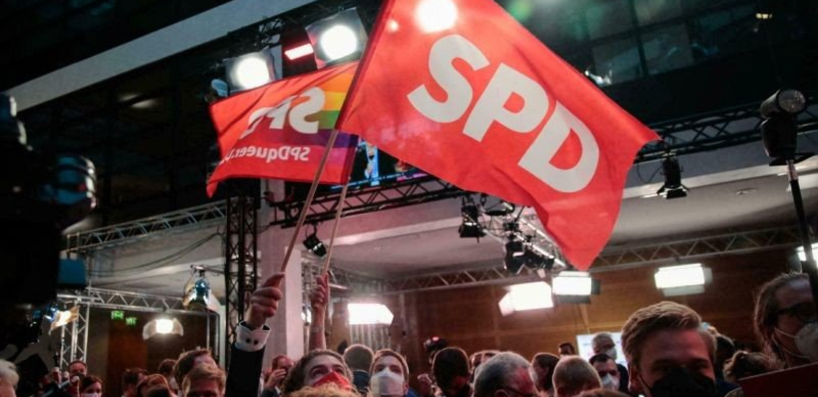 Γερμανία: Ο κυβερνητικός συνασπισμός δεν συγκεντρώνει πλειοψηφία σε νέα δημοσκόπηση