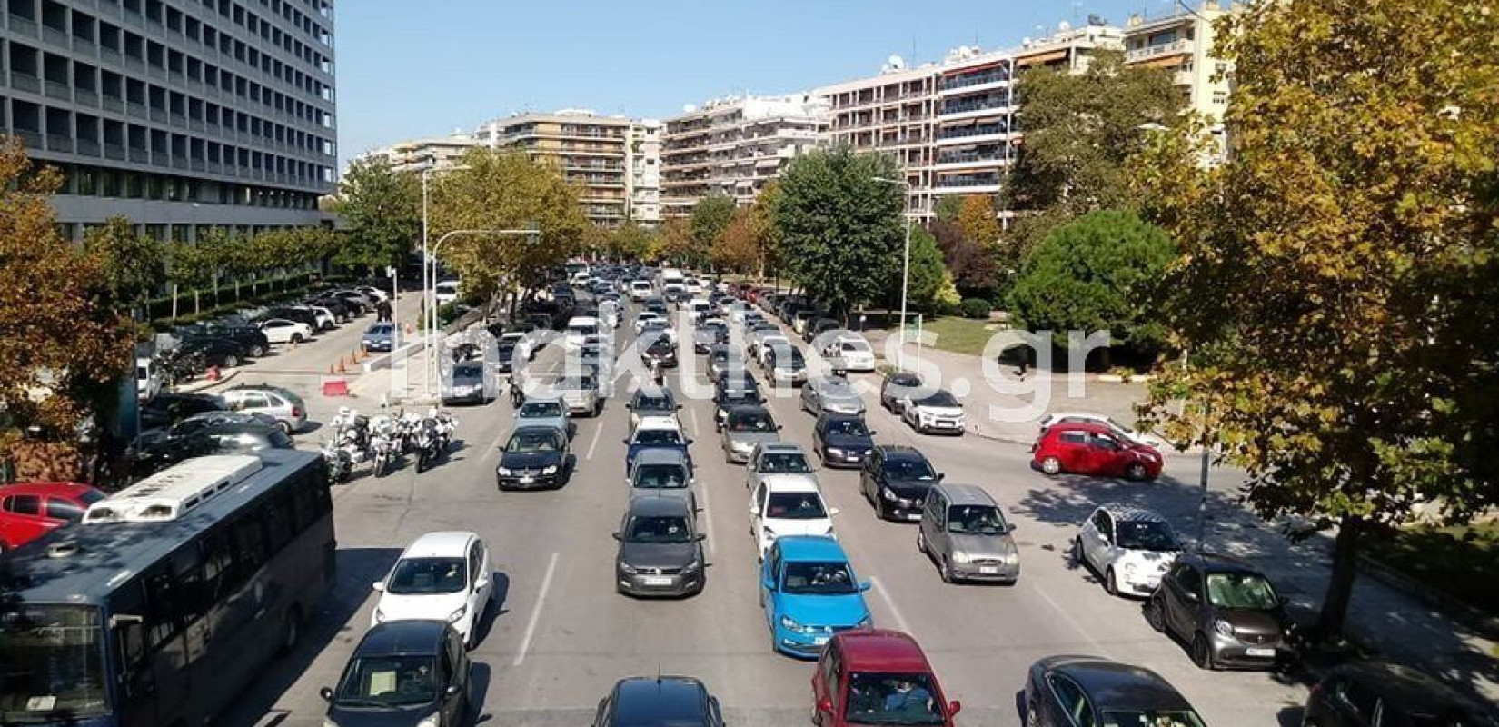 Θεσσαλονίκη: Συνελήφθη 24χρονος να κάνει επικίνδυνους ελιγμούς με αυτοκίνητο στη λεωφόρο Μεγάλου Αλεξάνδρου