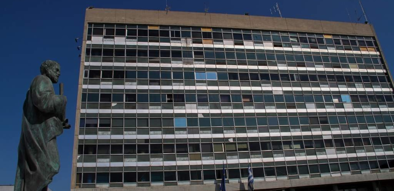 Χρυσοχοΐδης: "﻿Οι αστυνομικοί στα πανεπιστήμια δεν θα φέρουν πυροβόλα όπλα"