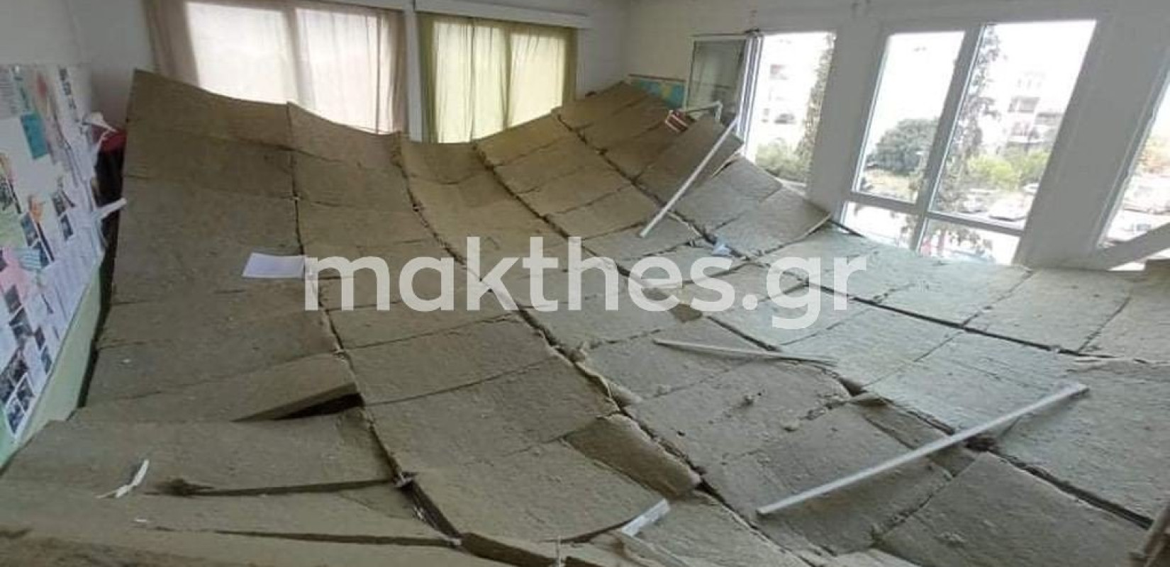 Οργή γονέων μετά την κατάρρευση ψευδοροφής σε σχολείο: «Πρέπει να δοθούν εξηγήσεις, πήγαν να χαθούν ζωές» (Βίντεο)