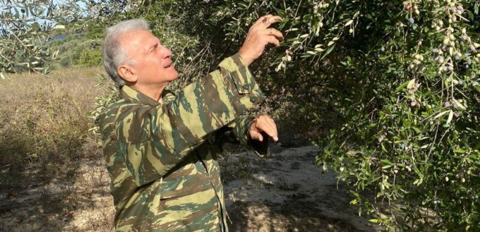 Έπιασε «ταβάνι» ο Πανίκας. Μπαίνει στη «Φάρμα» να κάνει τον τηλεοπτικό αγρότη!