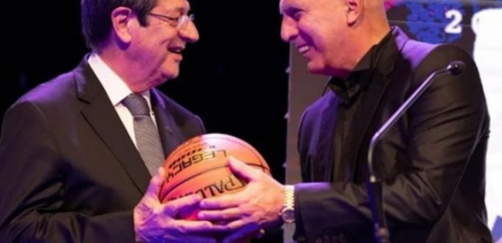 Η Κύπρος τίμησε τον Γκάλη με το βραβείο "Επιτεύγματα Ζωής" (βίντεο)