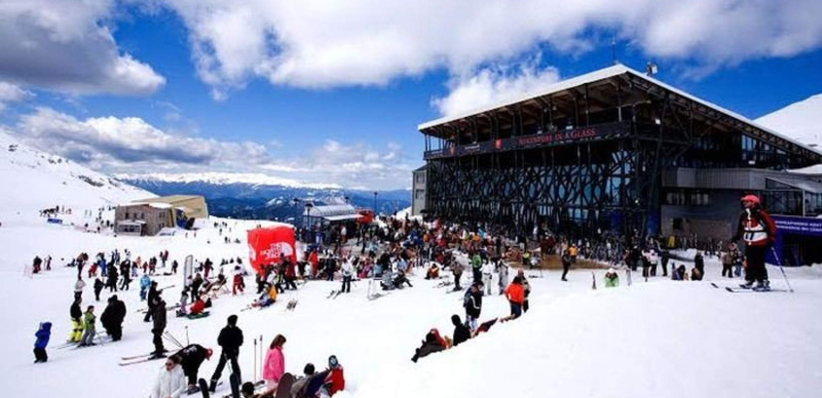 Παρνασσός: Ανοίγουν σήμερα τα Σαλέ- Πλήρως ανακαινισμένο το Χιονοδρομικό Κέντρο