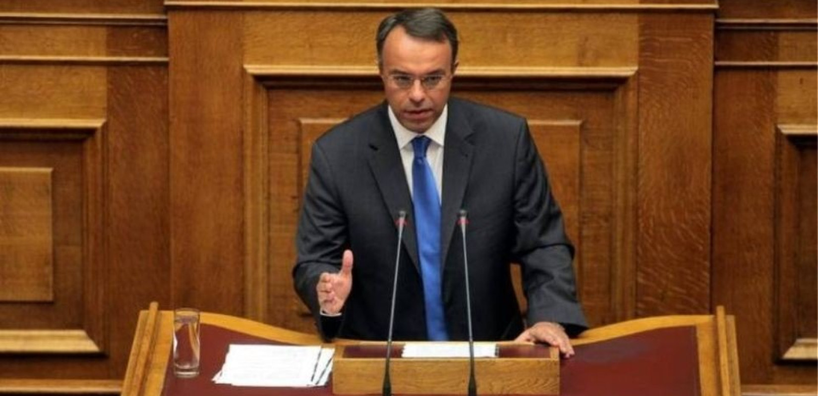 Τέλη κυκλοφορίας με το μήνα και απαλλαγή από το τέλος επιτηδεύματος για αγρότες και αλιείς