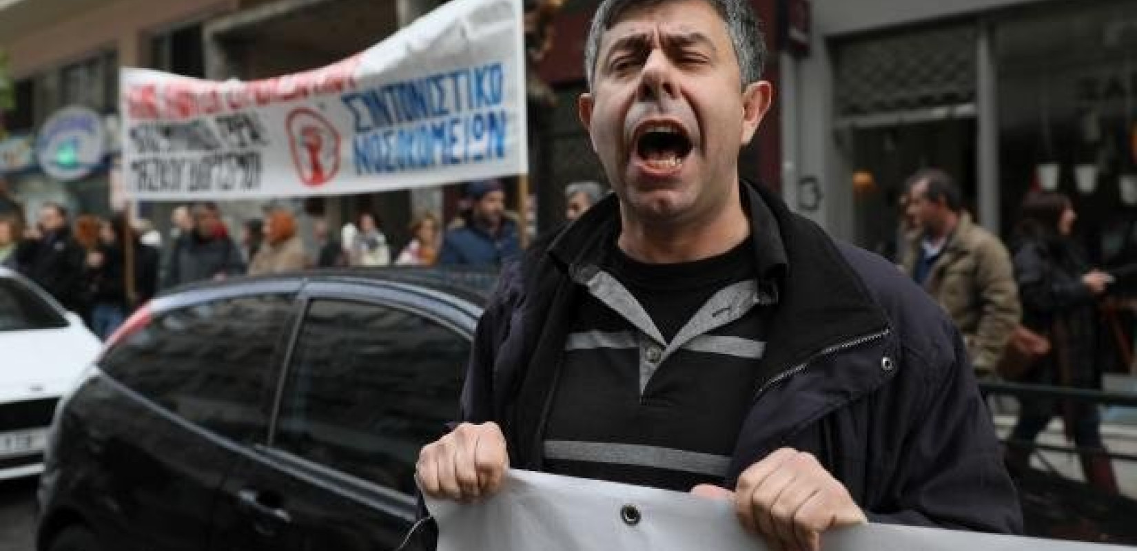 Θεσσαλονίκη: Στους δρόμους οι νοσοκομειακοί γιατροί