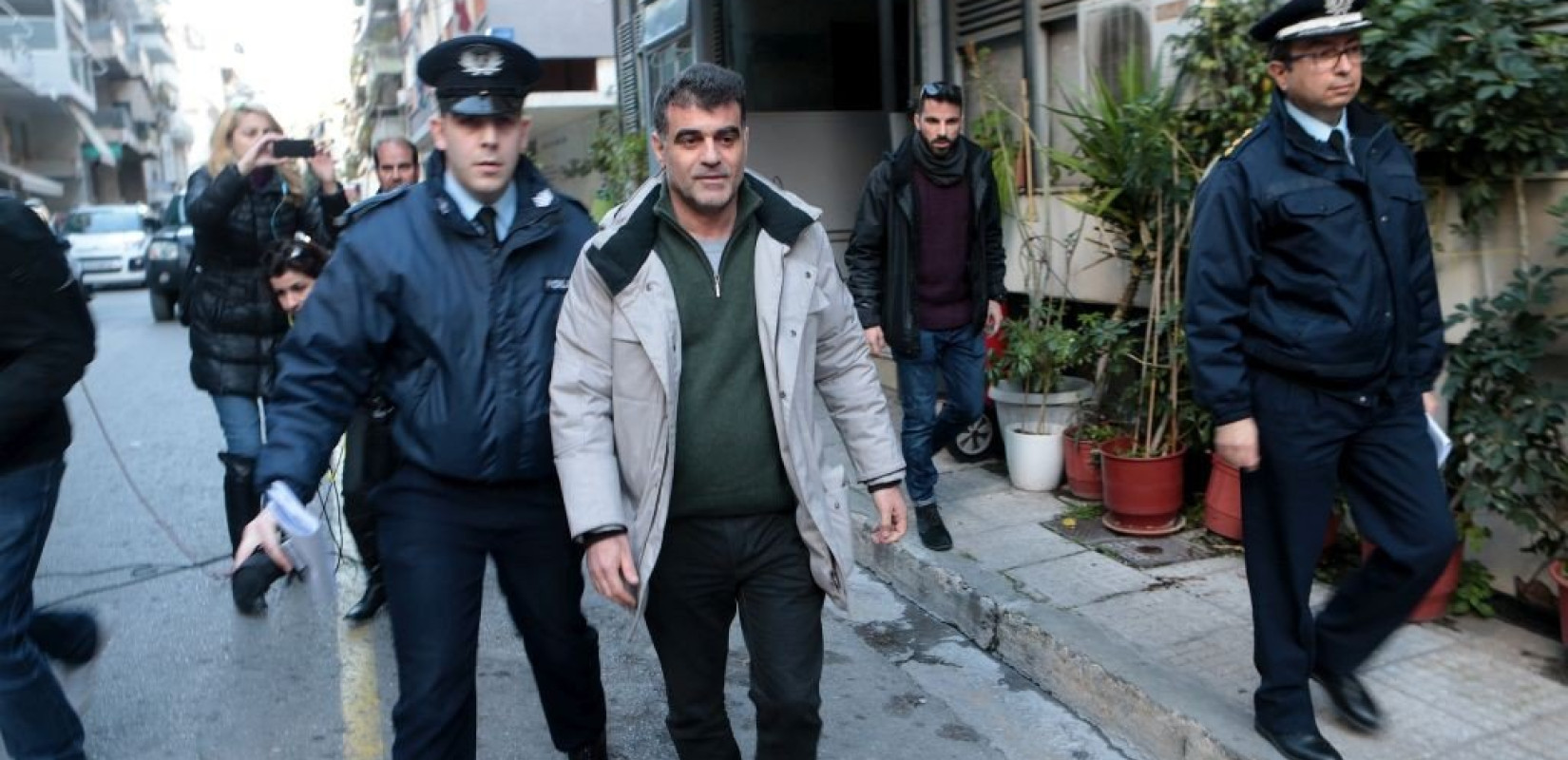 Novartis: Ο Άρειος Πάγος καλεί τον δημοσιογράφο-εκδότη Κ. Βαξεβάνη ως κατηγορούμενο - Τι απαντά το Documento