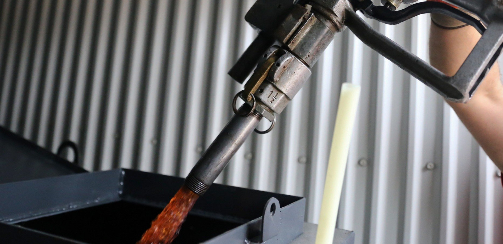 HELLENiQ ENERGY: Δωρεάν πετρέλαιο θέρμανσης σε σχολεία της δυτικής Θεσσαλονίκης