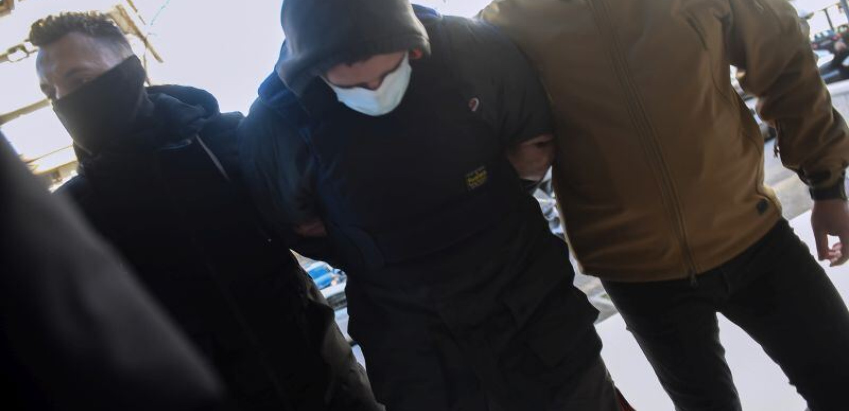 Δολοφονία 19χρονου: Στα ίχνη έξι ατόμων που ήταν στη φονική επίθεση η ΕΛ.ΑΣ. - Μπαίνει και η ΕΥΠ στις έρευνες (βίντεο)