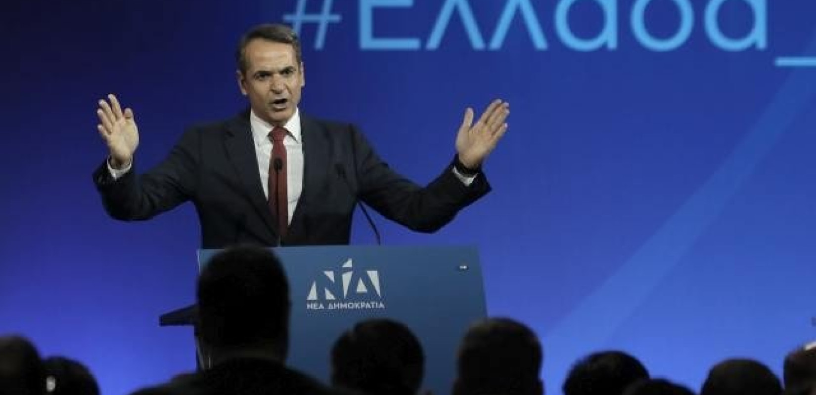 Τα γαλάζια «αντάρτικα» και οι διαγραφές﻿