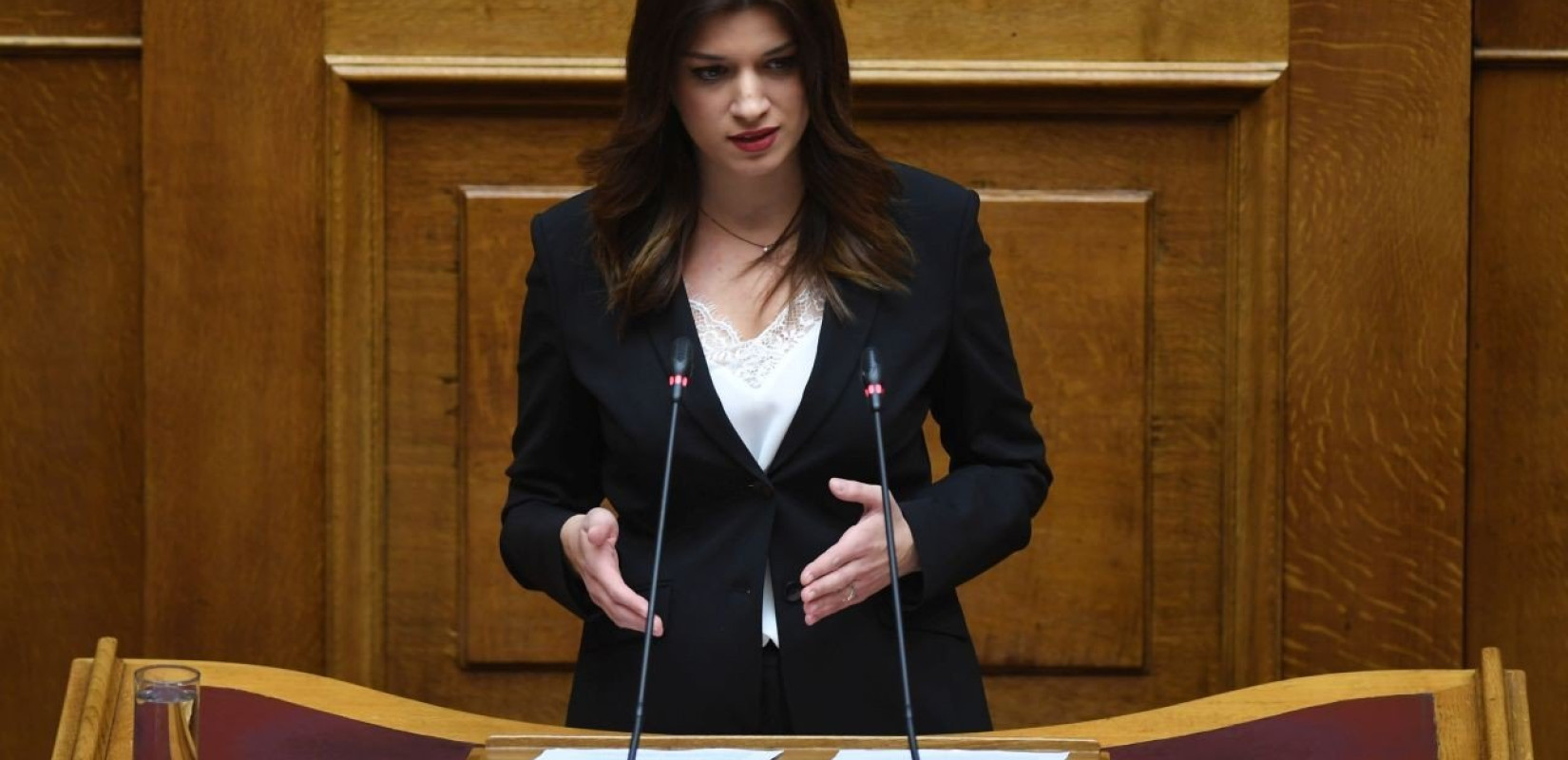 Νοτοπούλου: Οι πολιτικές Παπαγεωργόπουλου και Ψωμιάδη έχουν καταδικαστεί και δεν επιστρέφουν