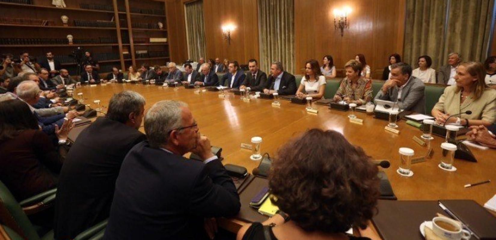 Εισήγηση για 15.000 προσλήψεις εκπαιδευτικών έκανε ο Αλέξης Τσίπρας στο υπουργικό συμβούλιο 