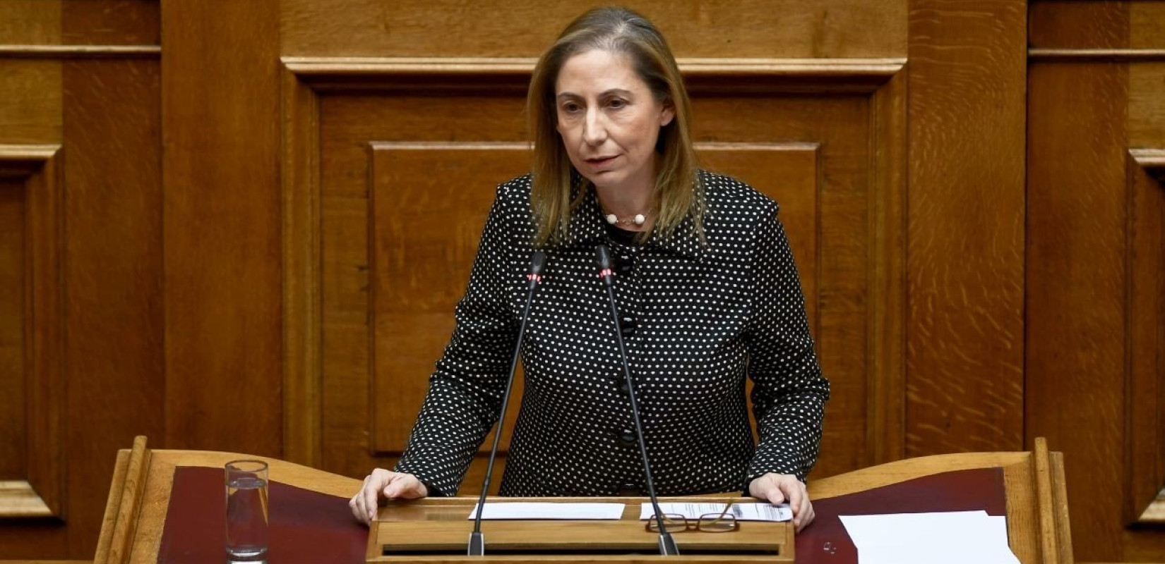 Ξενογιαννακοπούλου: Προεκλογική, καθυστερημένη και ανεπαρκής η ανακοίνωση της αύξησης του κατώτατου μισθού από τον Απρίλιο