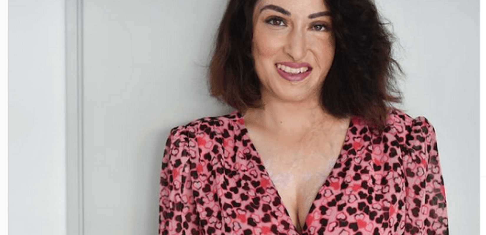 Ιωάννα Παλιοσπύρου: «Ευχαριστώ την τύχη μου (μέσα) που ο θύτης μου δεν ήταν “γνωστός σκηνοθέτης” και αποδόθηκε δικαιοσύνη»