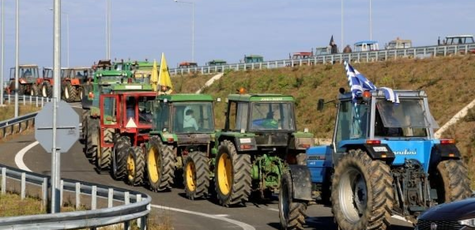 Οι αγρότες της Καρδίτσας ξαναβγαίνουν στους δρόμους: Δυναμική κινητοποίηση στον Ε-65 τη Μεγάλη Τρίτη