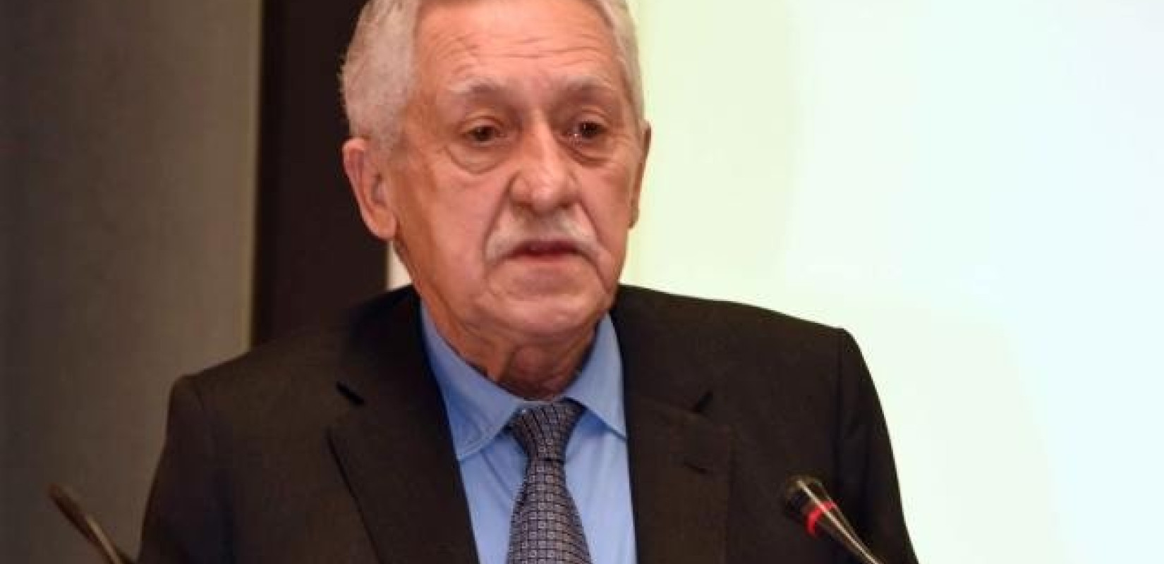 Διαβεβαιώσεις Κουβέλη για το εργασιακό αντικείμενο των εργαζομένων στα λιμάνια