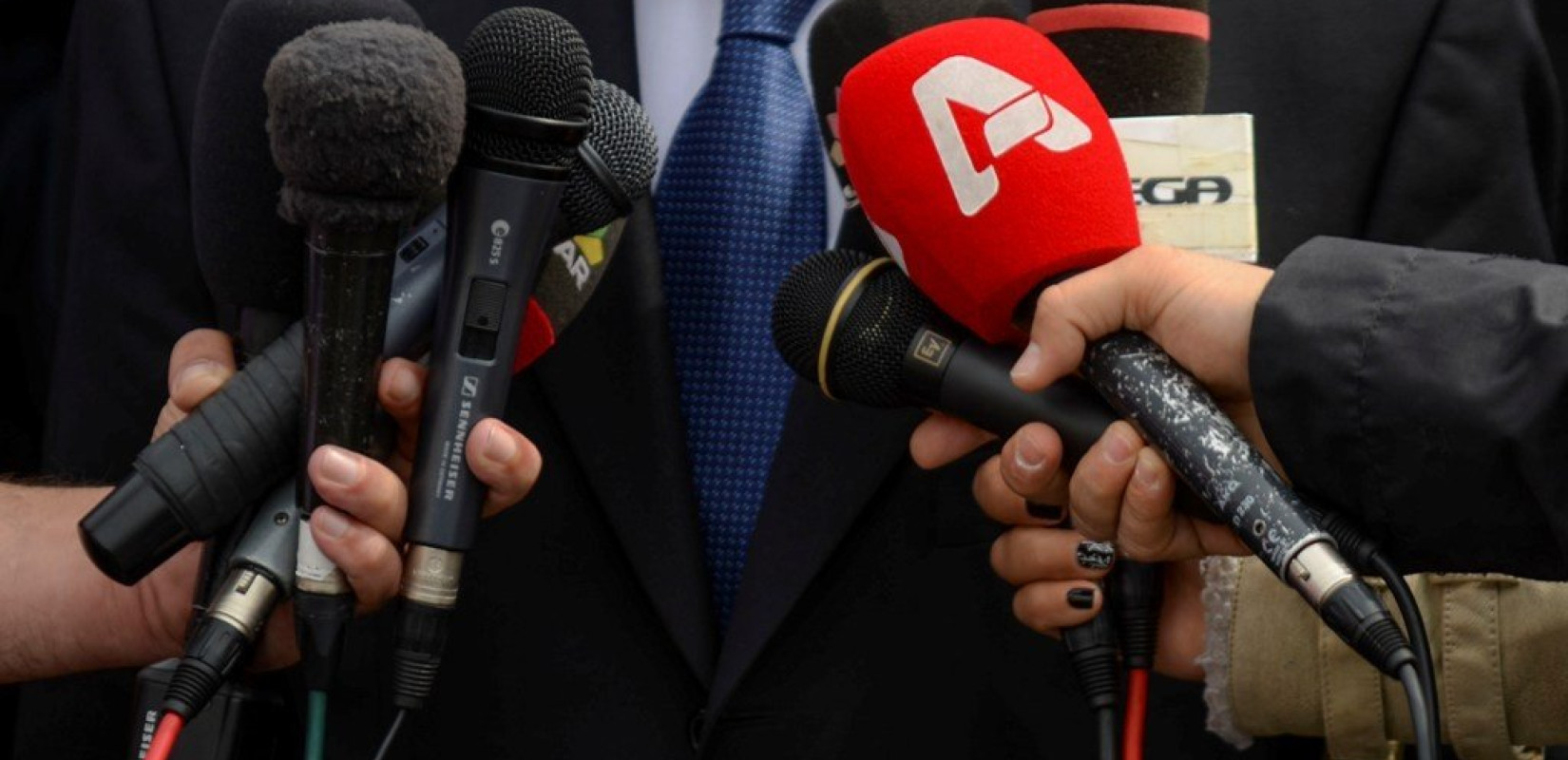 Νέο τοπίο διαφάνειας στα ΜΜΕ: Υποχρεωτική η δημοσιοποίηση ιδιοκτησίας και κρατικής διαφήμισης - Όλες οι Αλλαγές