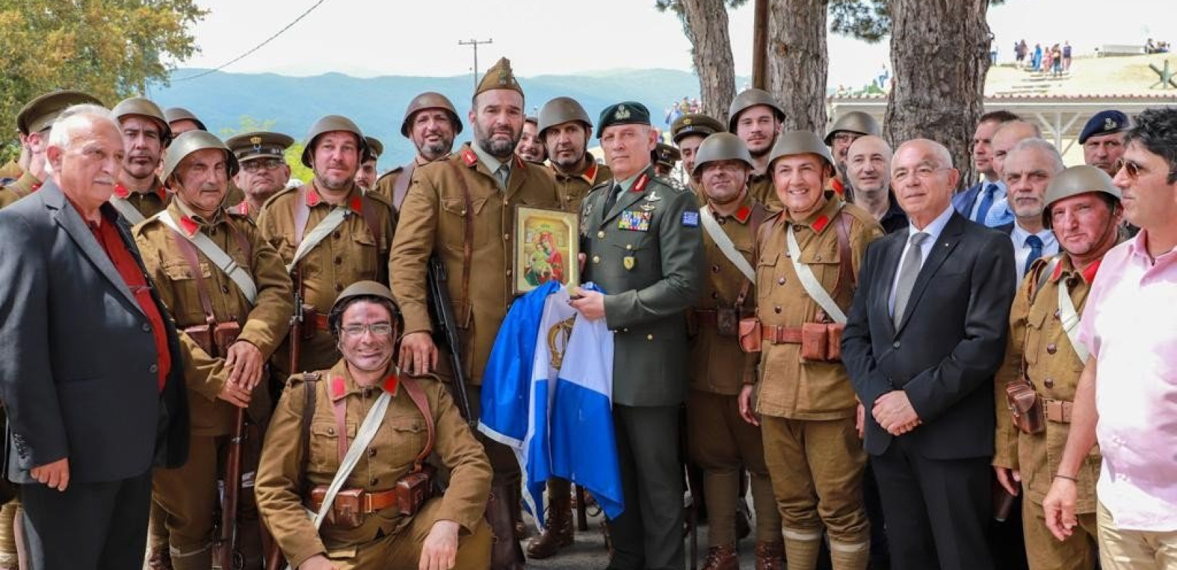 Παρουσία του Αρχηγού ΓΕΕΘΑ η αναπαράσταση στο Οχυρό του Ρούπελ 