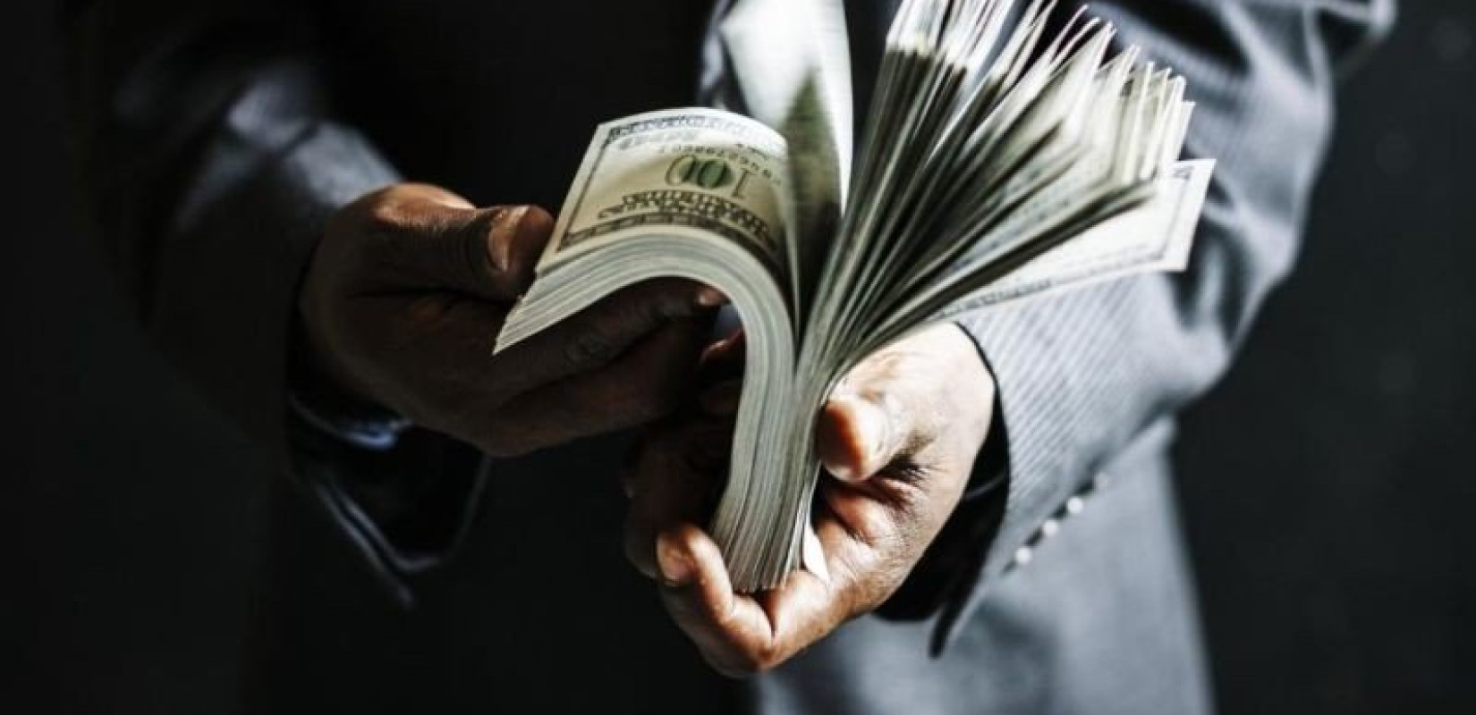 Η Ελλάδα αποπληρώνει πρόωρα 5,3 δισ. ευρώ από τα δάνεια του πρώτου μνημονίου