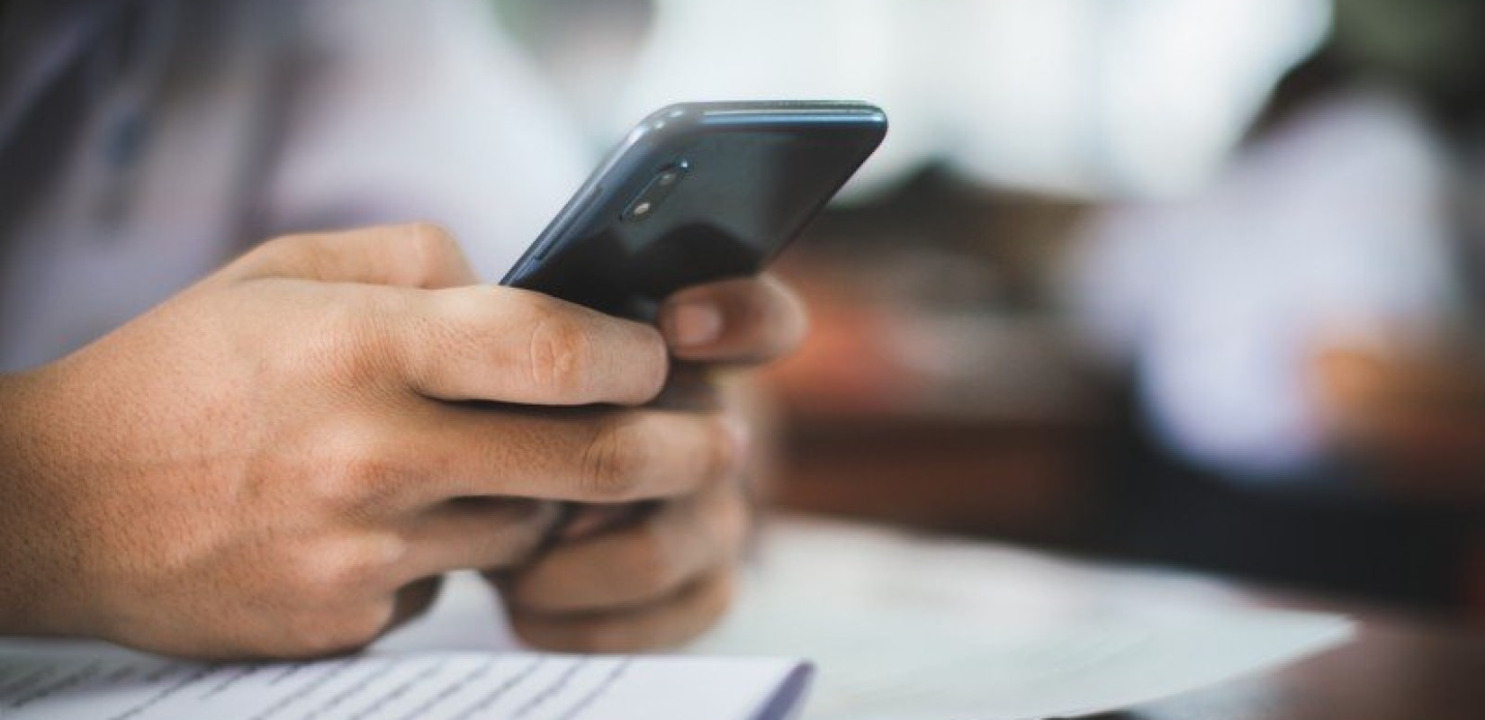 Νέα απάτη: Μήνυμα για πληρωμή τροχονομικής παράβασης με ορθογραφικά, συντακτικά και νοηματικά λάθη