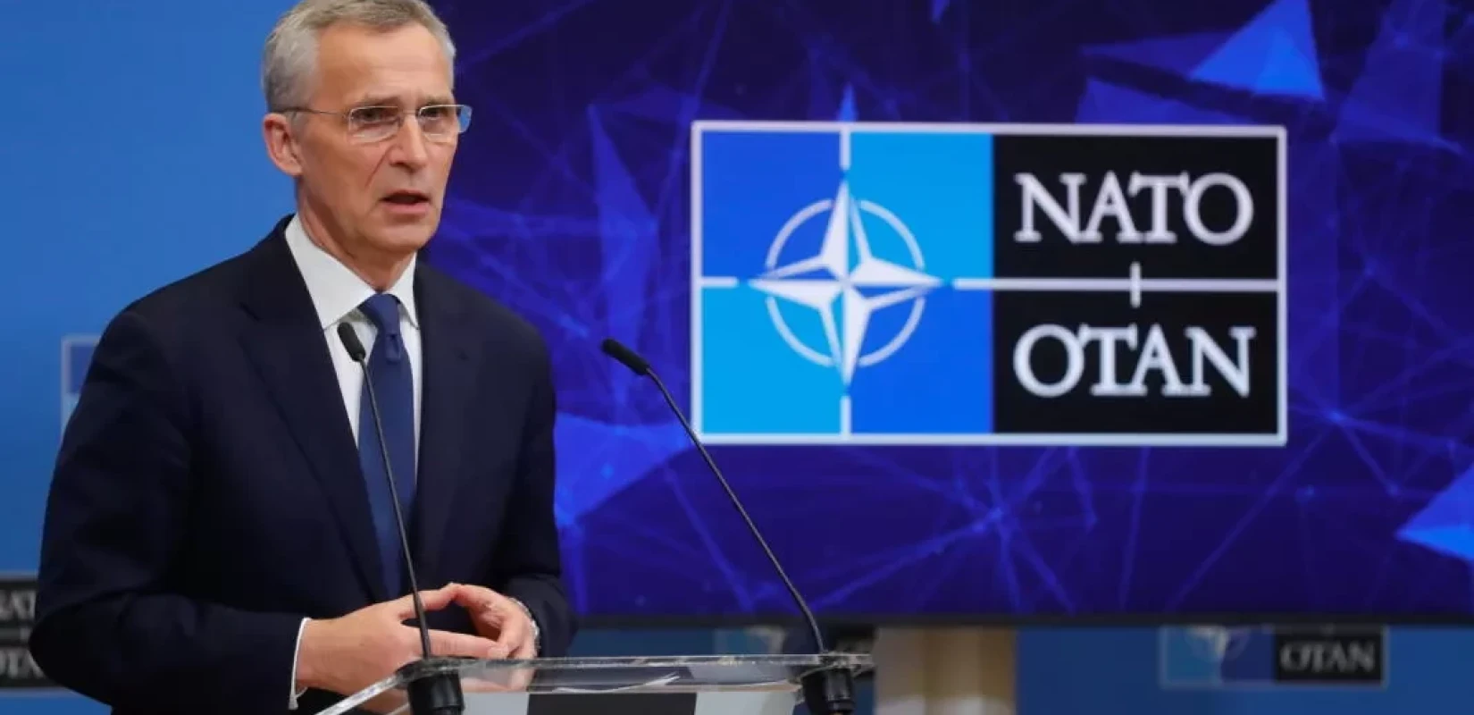 Γ. Στόλτενμπεργκ: Η Ρωσία δεν έχει δικαίωμα βέτο στην ένταξη της Ουκρανίας στο ΝΑΤΟ