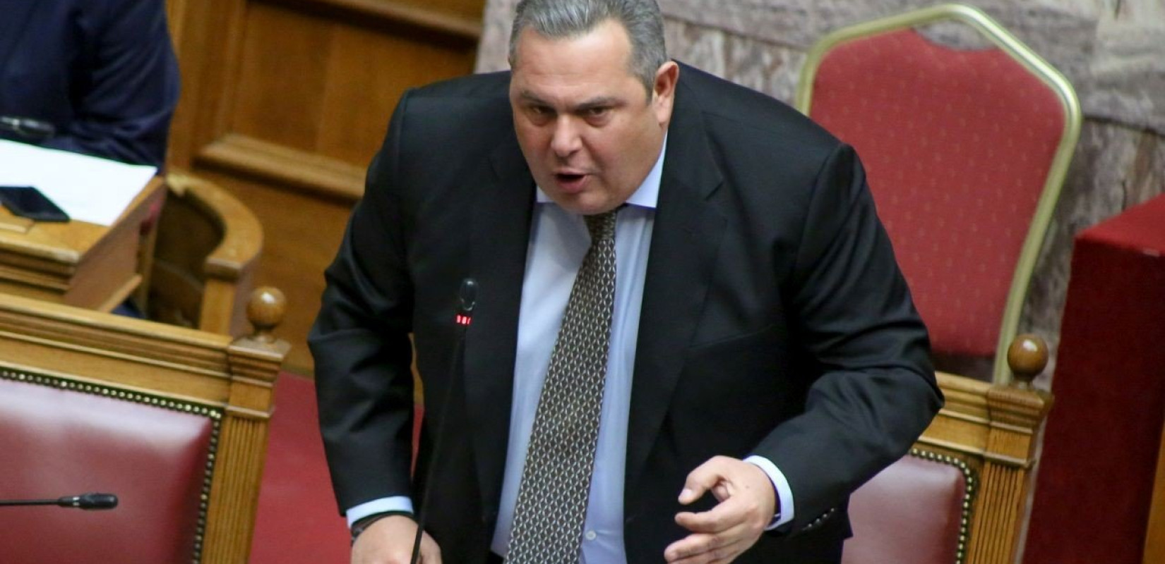 Π. Καμμένος: Δεν τελώ υπό παραίτηση