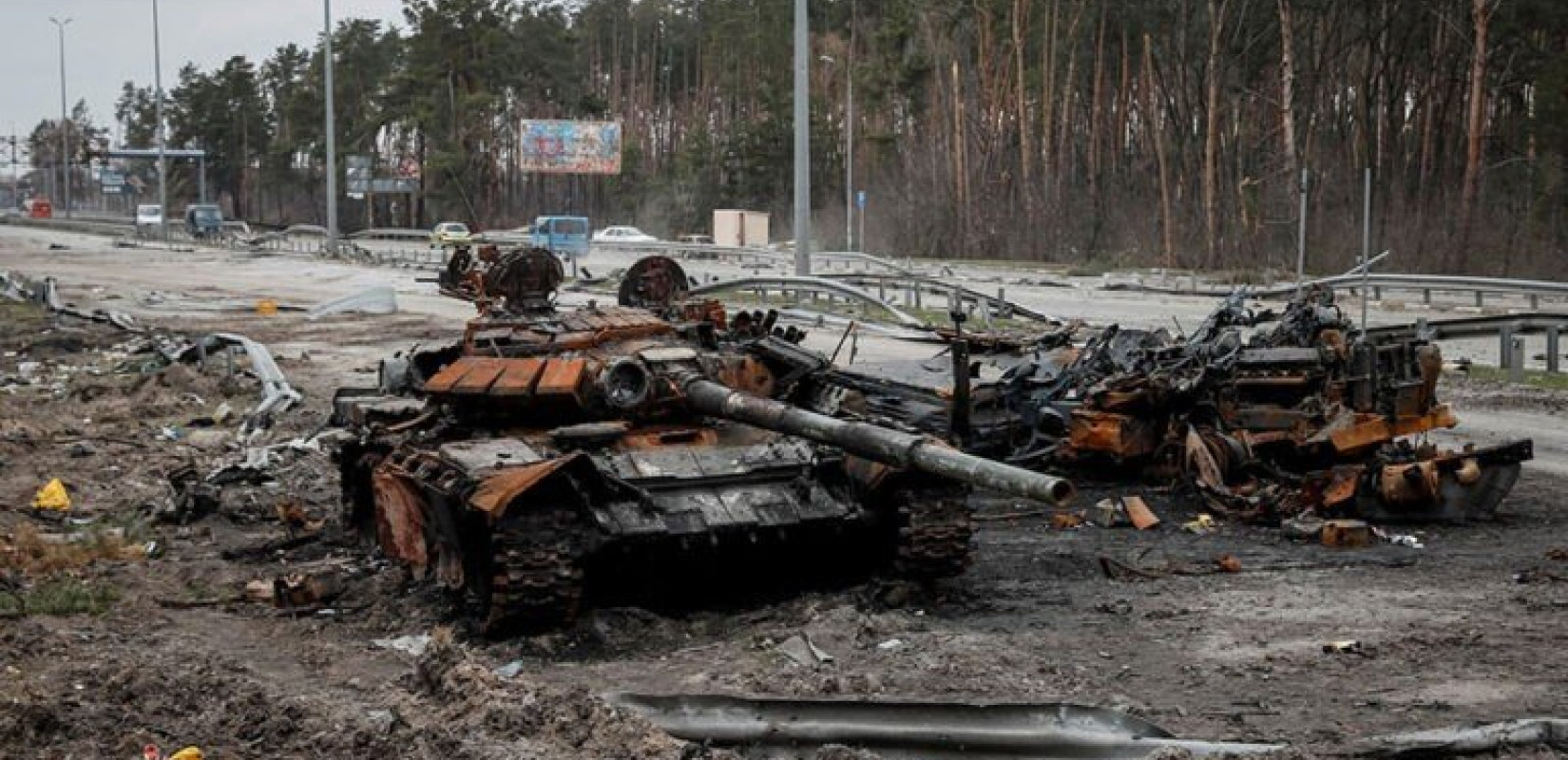 Ουκρανία: Το Λονδίνο εξετάζει να προμηθεύσει το Κίεβο με άρματα μάχης