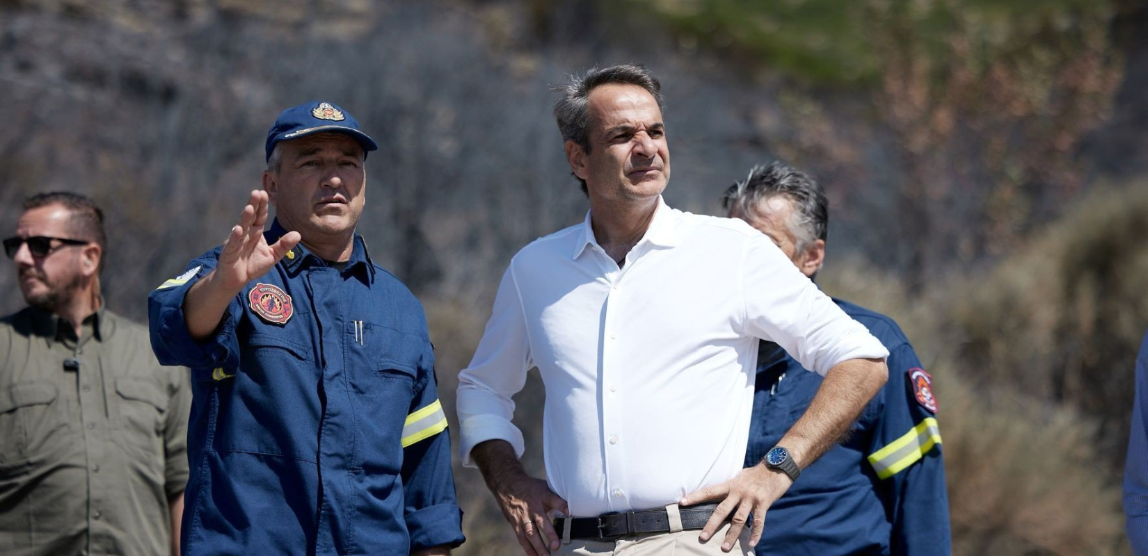 Άνοιξε η πλατφόρμα για τους πληγέντες από τη φωτιά στη ΒΑ Αττική - Σε λίγο η σύσκεψη υπό τον πρωθυπουργό στην Πεντέλη