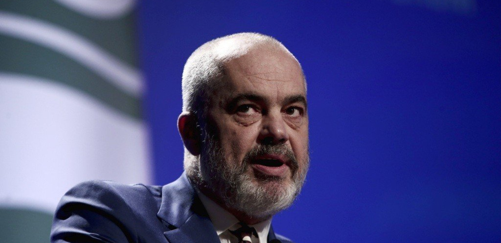 Έντι Ράμα: Κάναμε λαθρεμπόριο εμβολίων κορονοϊού με τον υπουργό Εξωτερικών της Ιταλίας (βίντεο)