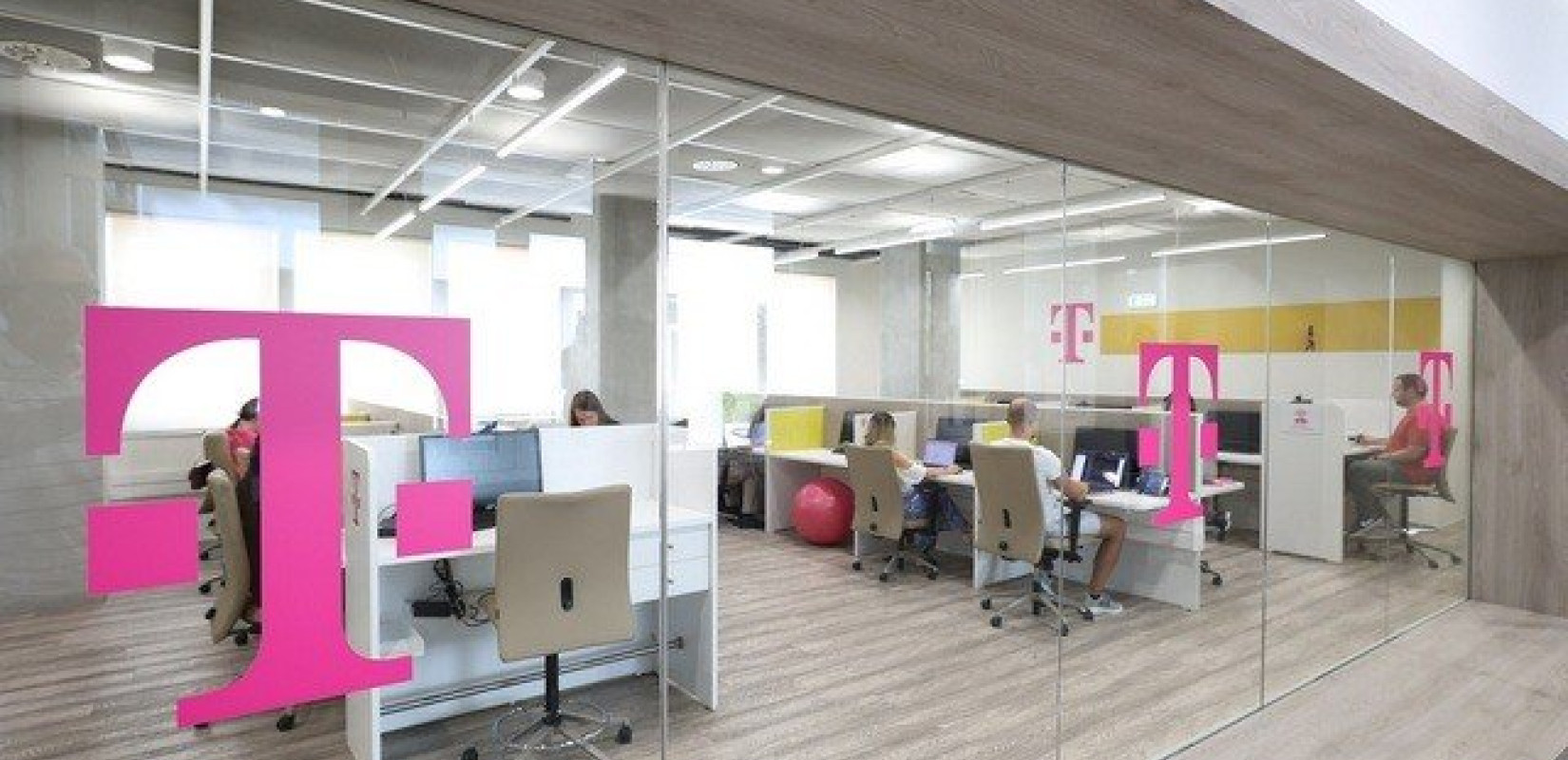 Η Telekom από την Αγία Πετρούπολη στη Θεσσαλονίκη!