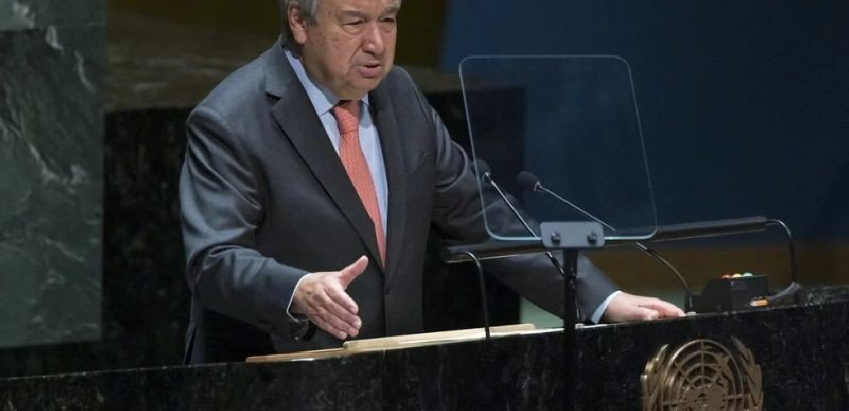 Γκουτέρες: «Πρέπει να γίνουν καθοριστικές επιλογές για την ειρήνη, τη δικαιοσύνη και τα ανθρώπινα δικαιώματα»