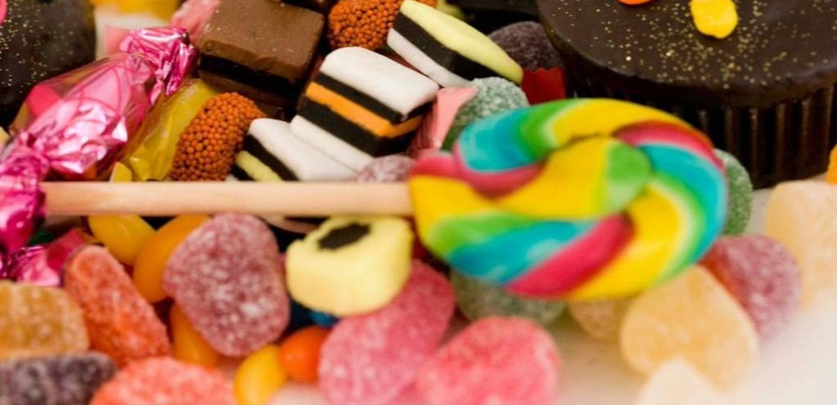 ΕΦΕΤ: Αποσύρει από τα ράφια καραμέλες για παιδιά