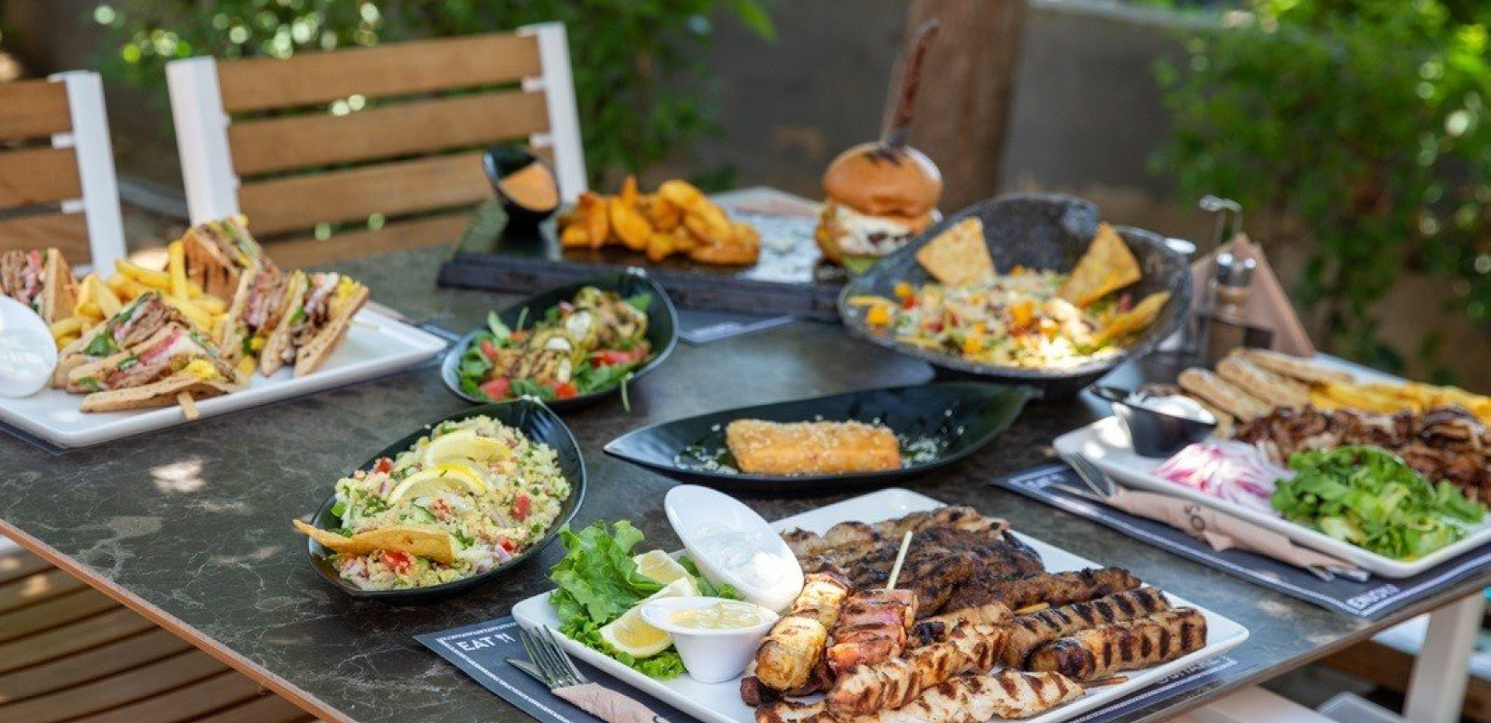 «Vrachos Street Food Cuisine» στην Πολίχνη