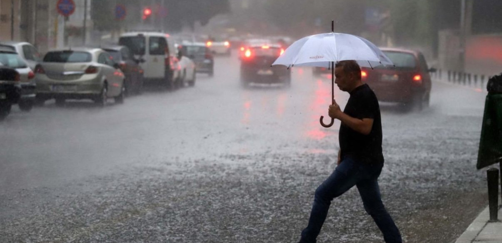 Έκτακτο δελτίο επιδείνωσης καιρού: Πού θα χτυπήσουν ισχυρές βροχές και καταιγίδες