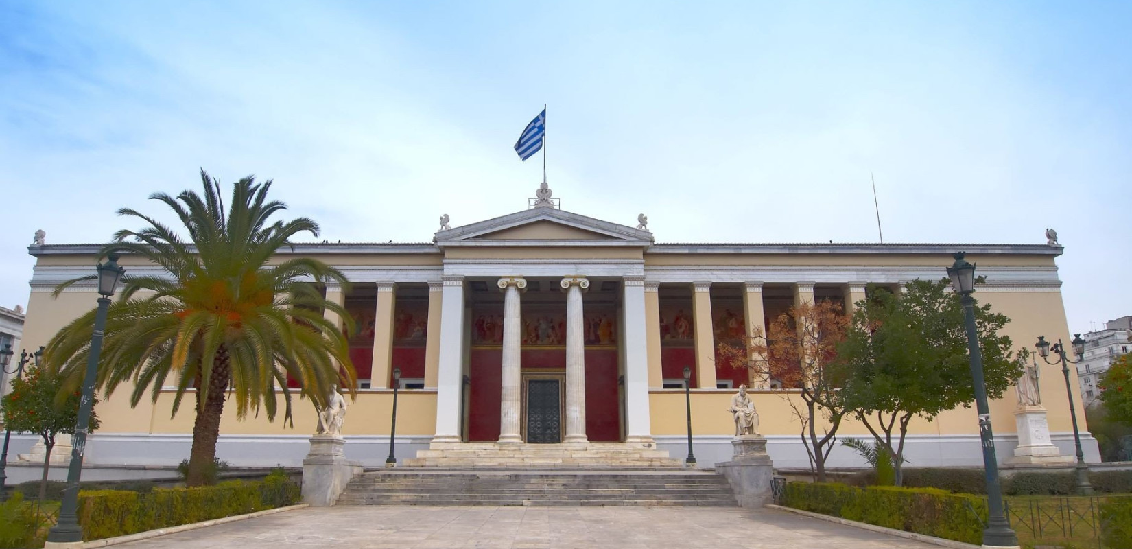 Άλμα ανόδου στις διεθνείς κατατάξεις για το ΕΚΠΑ: Κατατάσσεται 16ο στην Ευρώπη