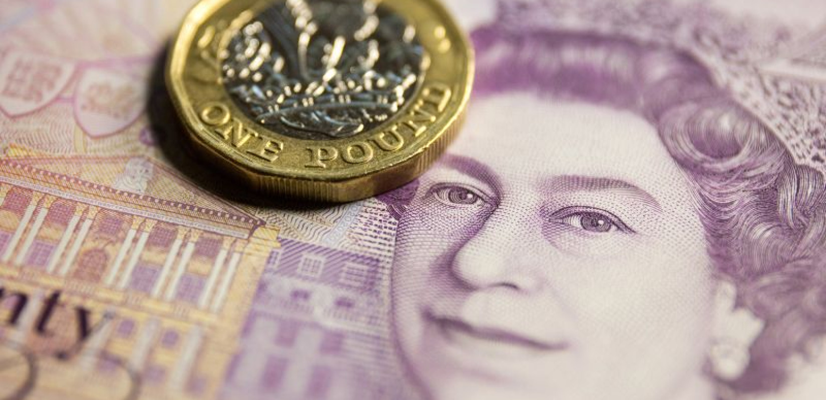 Ηνωμένο Βασίλειο: 44 ημέρες Τρας με... δύσπιστους επενδυτές, ακριβό δανεισμό και «βουτιά» της λίρας