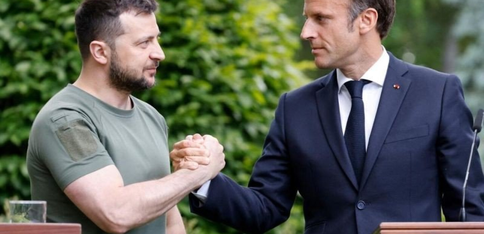 «Μυστηριώδης» άφιξη Ζελένσκι στο Παρίσι - Συναντάει Μακρόν και Σολτς