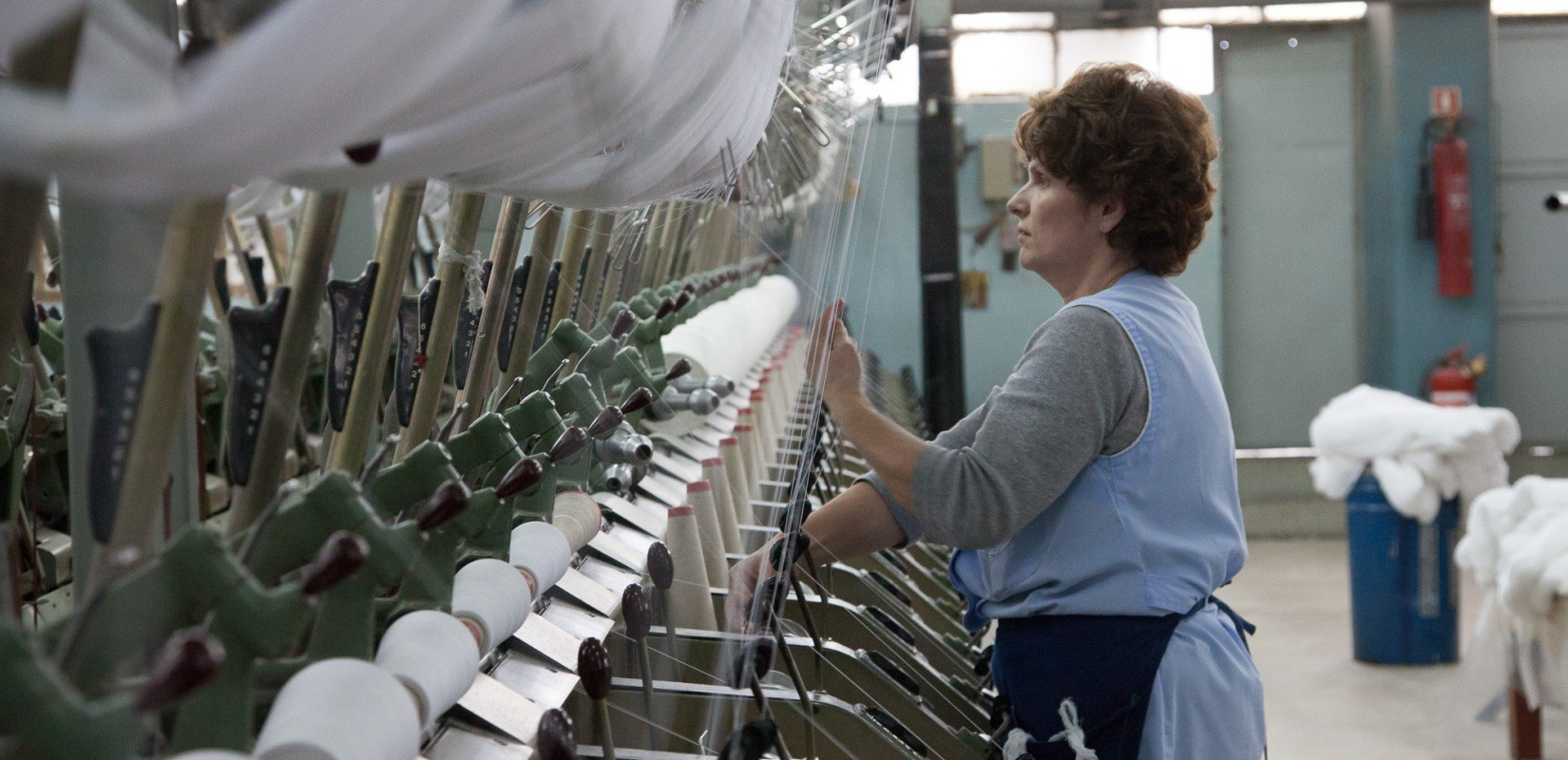 Αυξήθηκαν το 2023 οι λιανικές πωλήσεις ένδυσης- κλωστοϋφαντουργίας στην εγχώρια αγορά