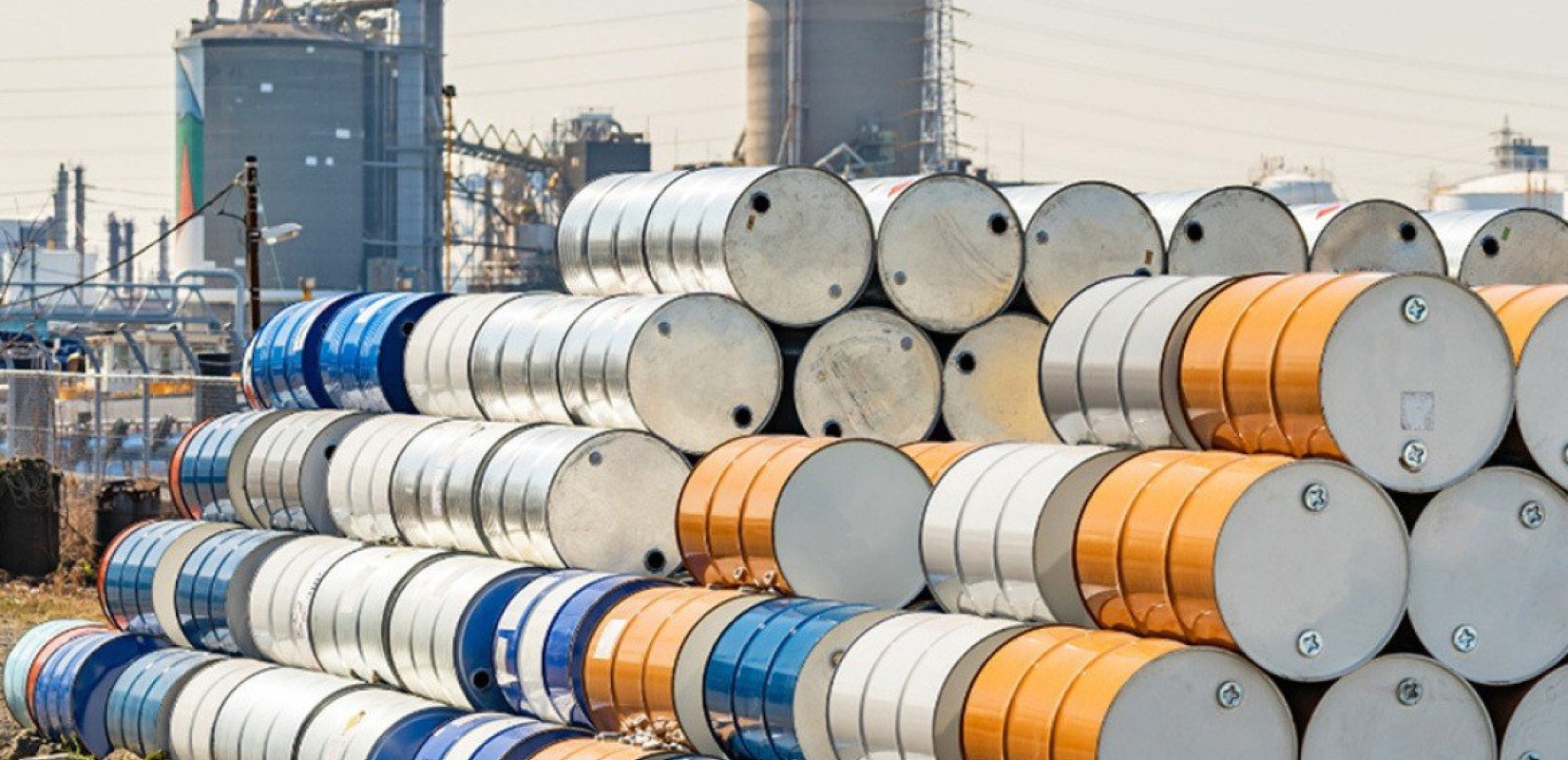 Νέα πτώση άνω του 3% στις τιμές του πετρελαίου - «Ο ΟΠΕΚ+ έριξε μια βόμβα στην πετρελαϊκή αγορά»