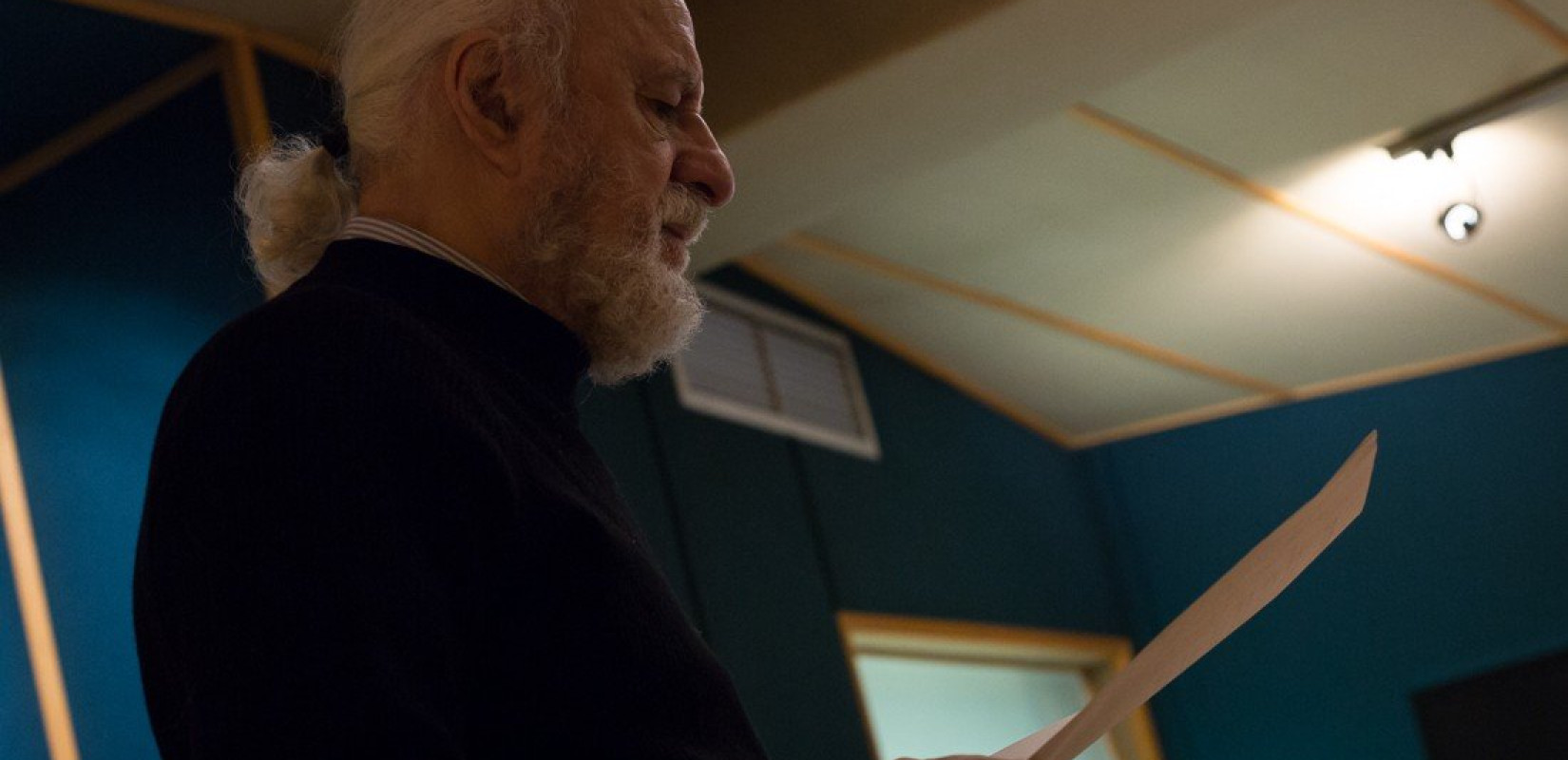 Ο Νότης Μαυρουδής στο makthes.gr: «Πώς να ‘διεισδύσω’ εγώ ο εβδομηνταεπτάρης σε ένα εμπορικό σύμπλεγμα μαζικής καλλιτεχνίας;»