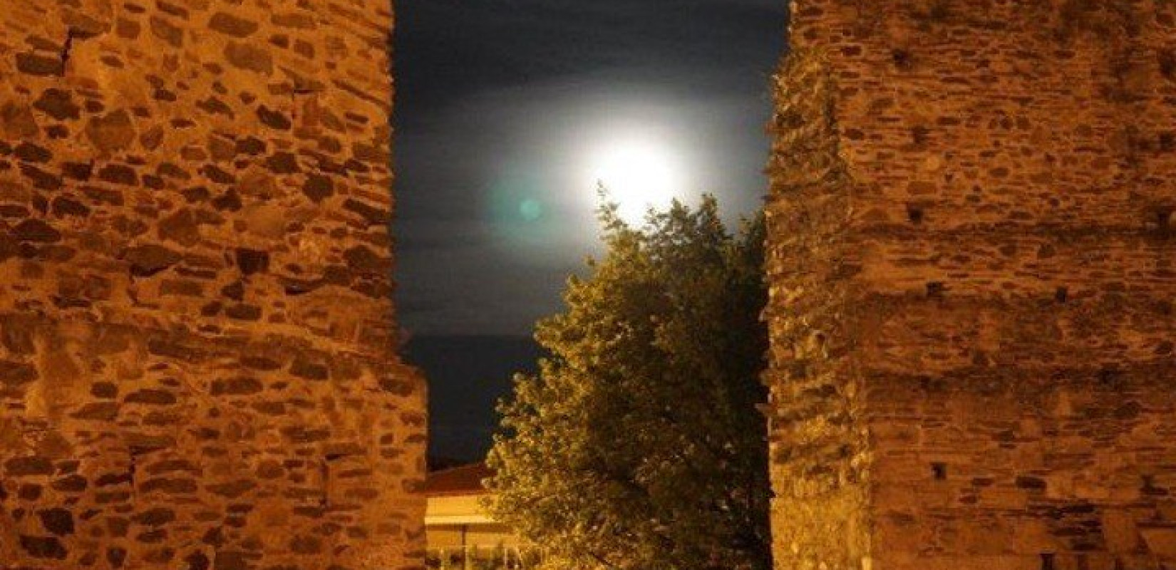 Η βρετανική εφημερίδα «The Telegraph» ταξιδεύει τους αναγνώστες της στη Θεσσαλονίκη