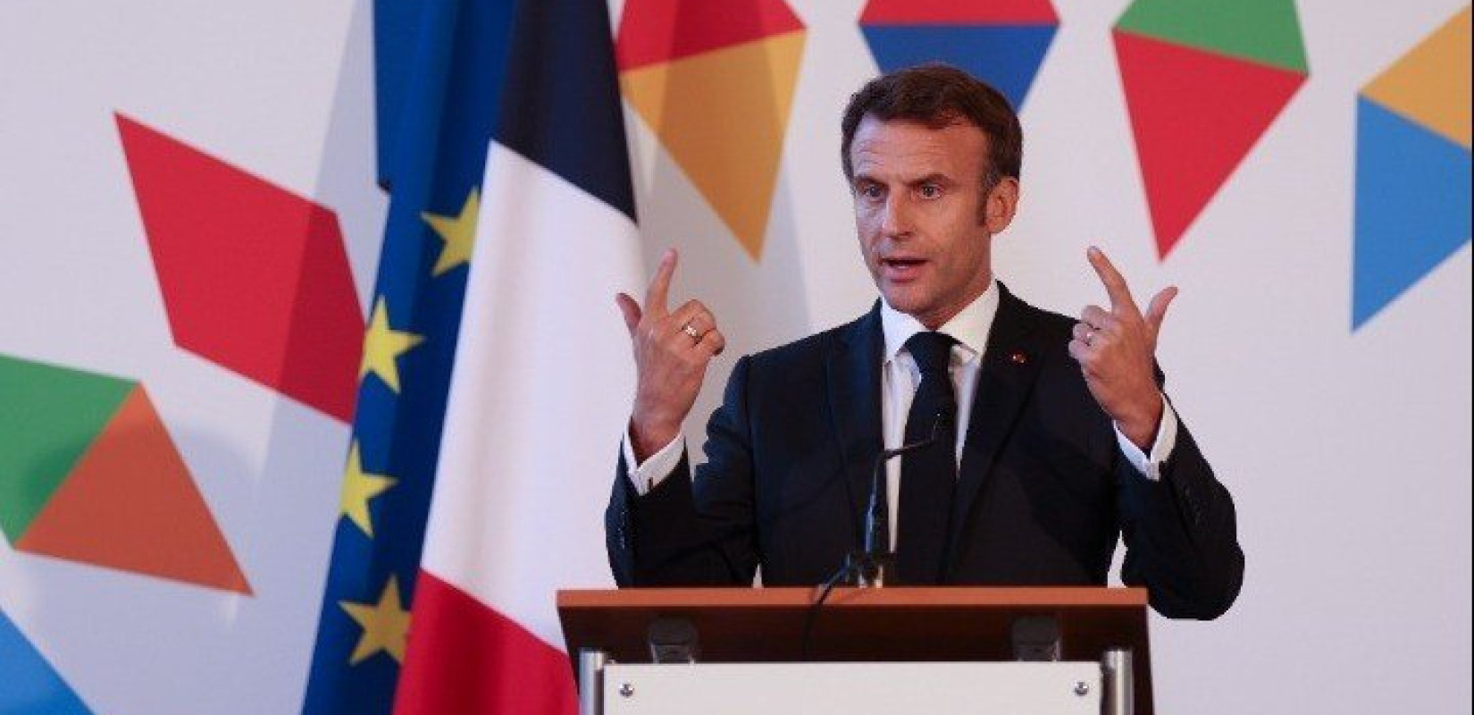 Μακρόν σε χώρες Ασίας και Ειρηνικού: Ο πόλεμος στην Ουκρανία είναι και δικό σας πρόβλημα